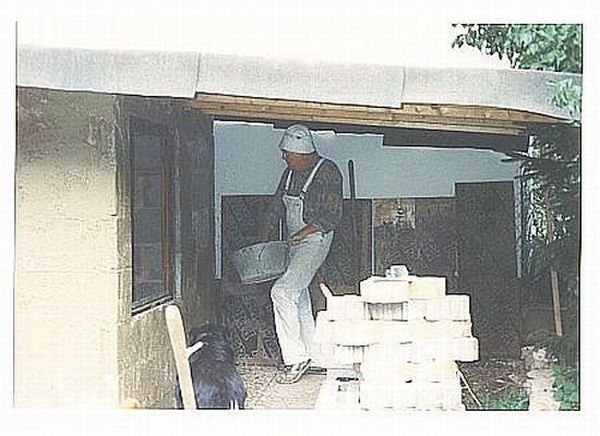 Mein Papa beim verputzen